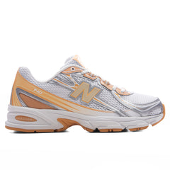 740 - White/Indoor Court/Ash Wood