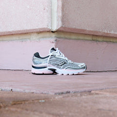 Mens Saucony ProGrid Omni 9 (Silver/Pink)