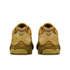 Starcow X Saucony  Progrid Omni 9 "Armor"