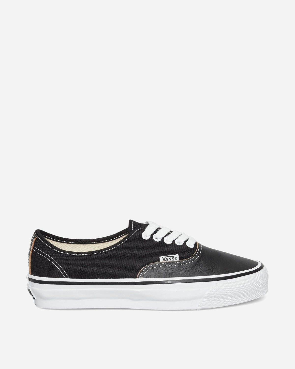Authentic 44 Siped Vibram Sneakers Black
