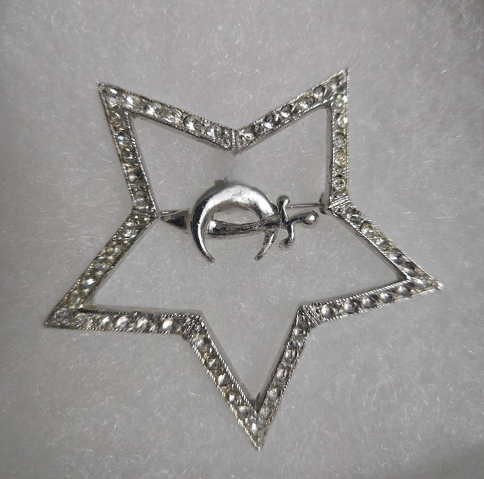 Good condition Mason star Jewelry pin