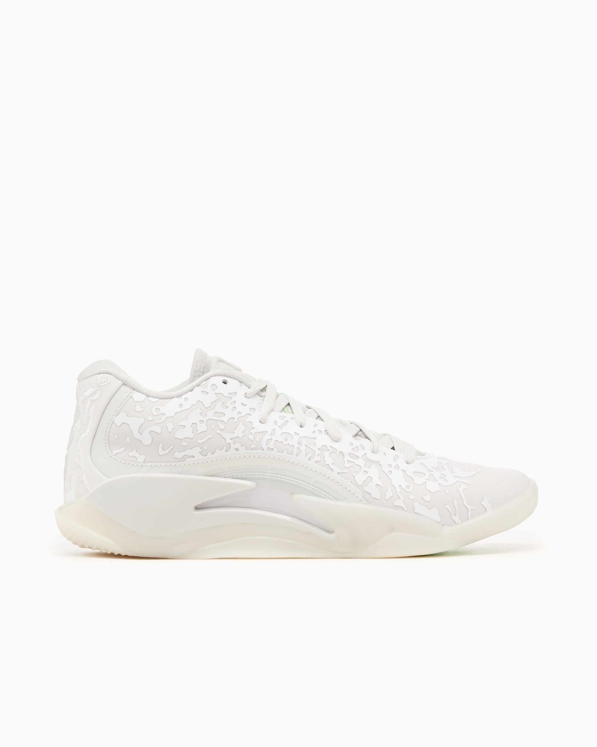 Jordan Zion 3 "White Vapor Green"