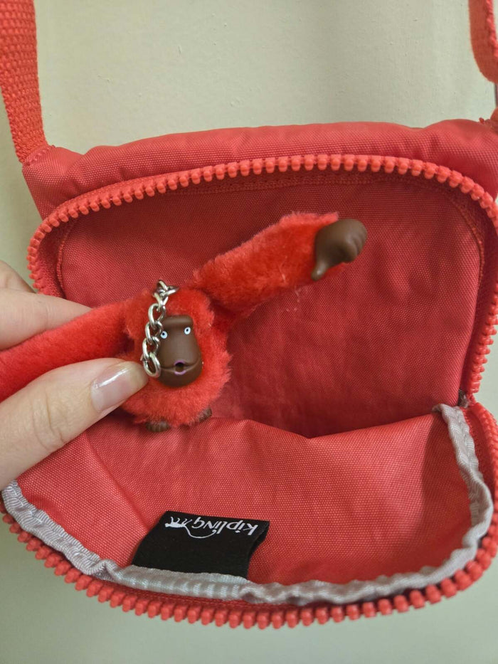 Very Good Kipling Crossbody Purse